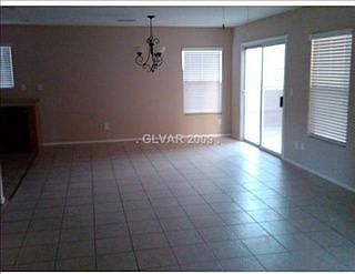 2nd image of 562 Shewsbury Ave