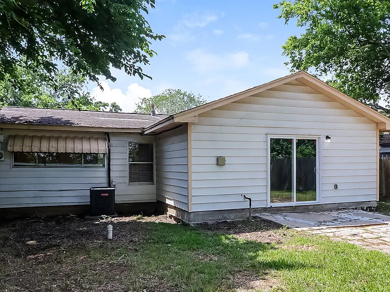 11611 Duane St — Photo 16
