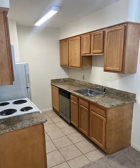 6564 Fleur DeLis Apartments — Photo 4
