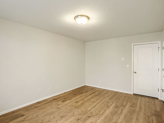 5th image of 7803 NW Spirea St