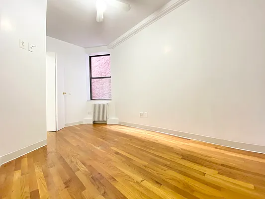 Rented by Union Square Property Management | media 6