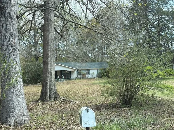 249 Poplar Rd, Alexander City, AL 35010