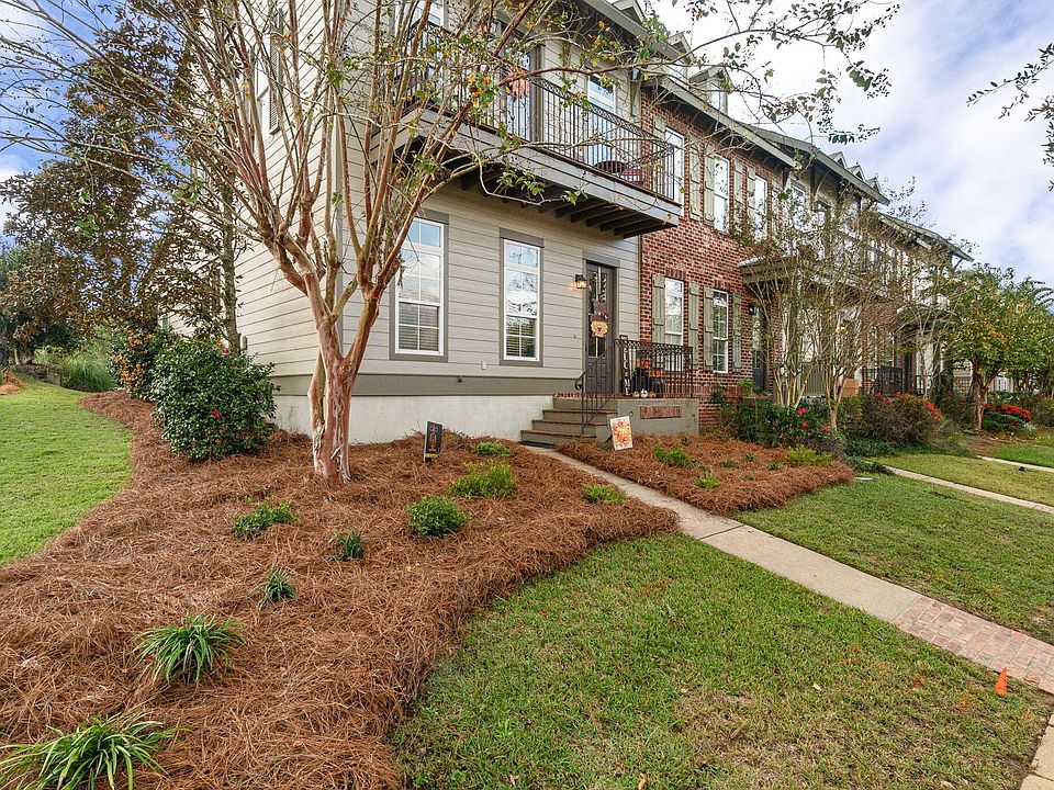 17 Bellegrass Blvd, Hattiesburg, MS 39402 | Zillow