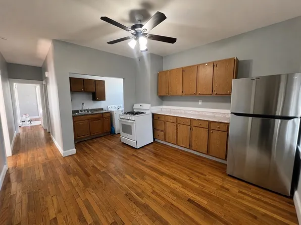 155 Essex St #2, Malden, MA 02148