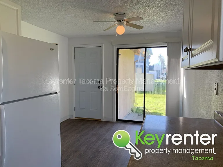 19606 9th Avenue Ct E — Photo 7
