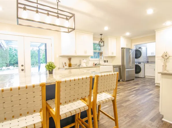 1211 McAlpin Rd, Midlothian, TX 76065