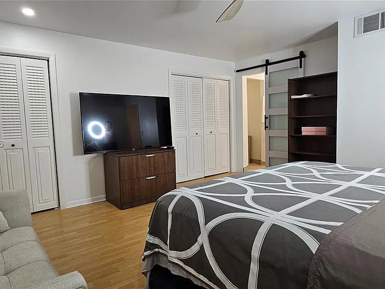 1845 NW 4th Ave #17 — Photo 64