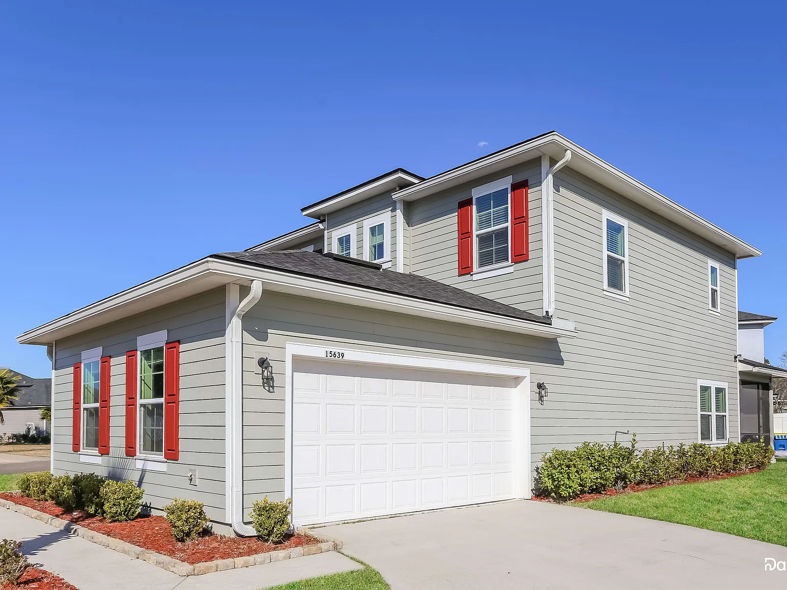 3 bed, 2.5 bath, 1900 sqft, $2,275 — Photo 2