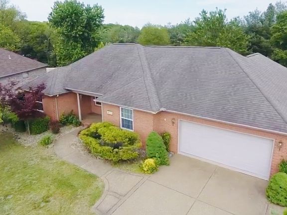 3rd image of 8515 Bramblewood Ln