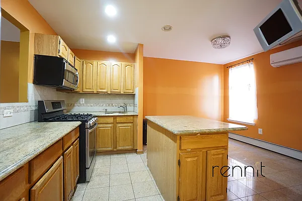 Rented by Rennit Inc. | media 14