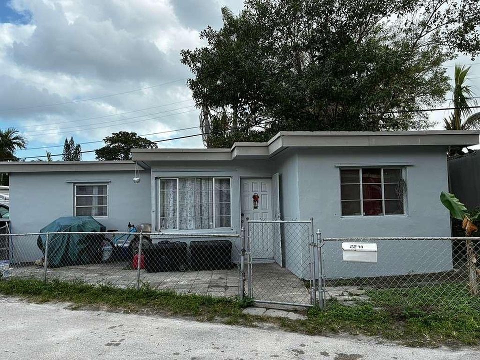 1st image of 2240 NE 137th Street