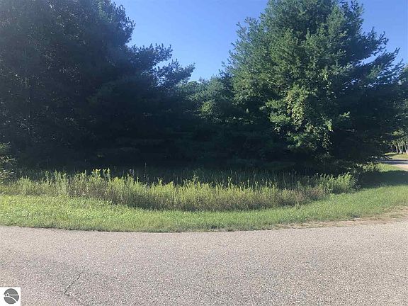 2nd image of 1043 Cortez Dr Lot 122