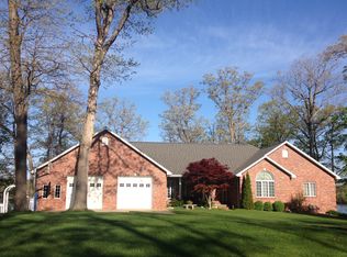 1337 Villa Vista Pl, Greenville, IL 62246