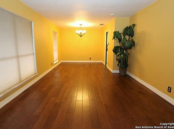 3rd image of 16418 Ledge Park St