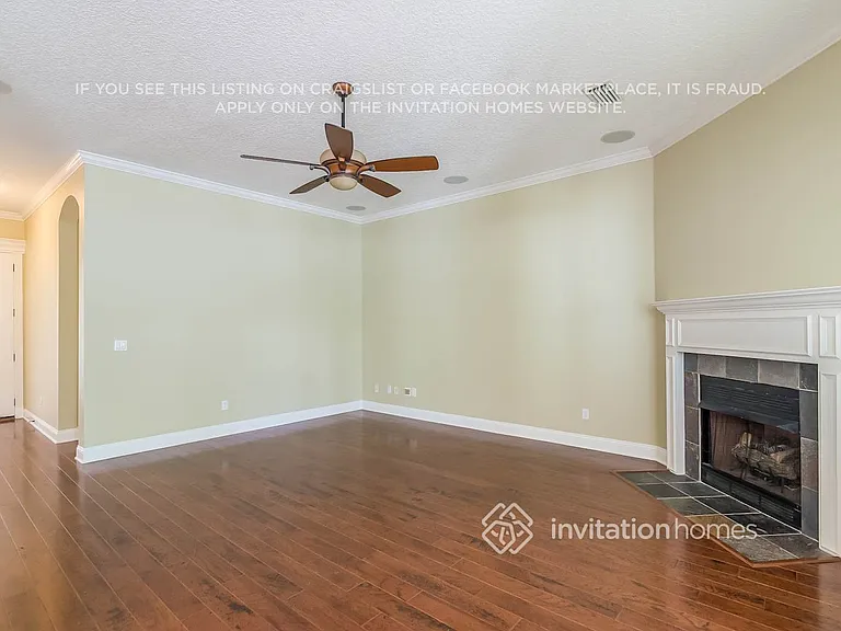 529 Westside Row — Photo 2