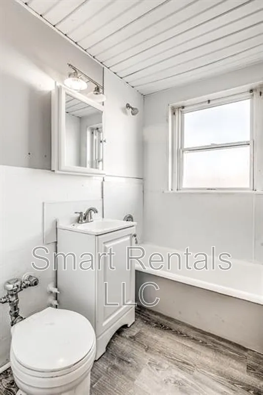 1 bed, 1.0 bath, 650 sqft, $699 — Photo 4