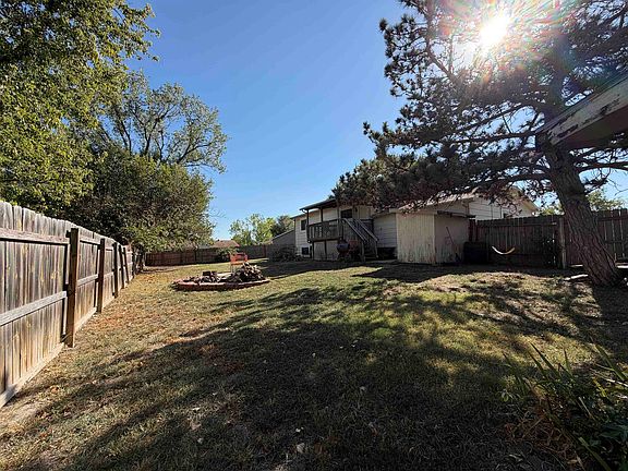 4th image of 6716 E 30th Ct N