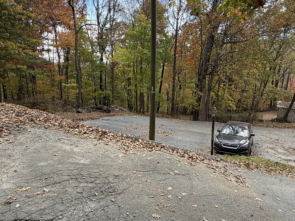 132 Pinnacle Woods Dr