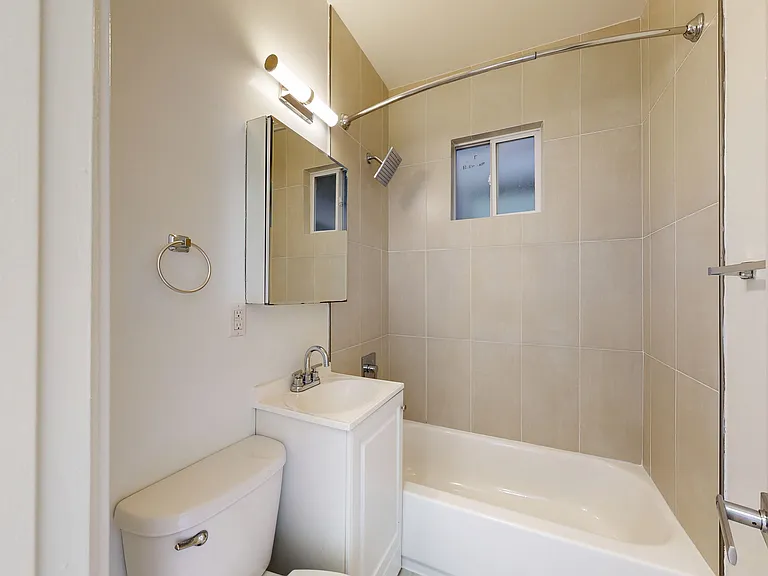 665 Eddy St #62 — Photo 10