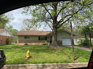 1903 S Delaware Ave, Springfield, MO 65804