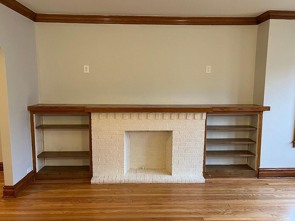 Decorative fireplace