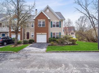 12 Hopkins Ct, Plainsboro, NJ
