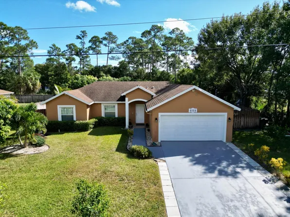 1111 SW East Louise Circle, Port St Lucie, FL 34953