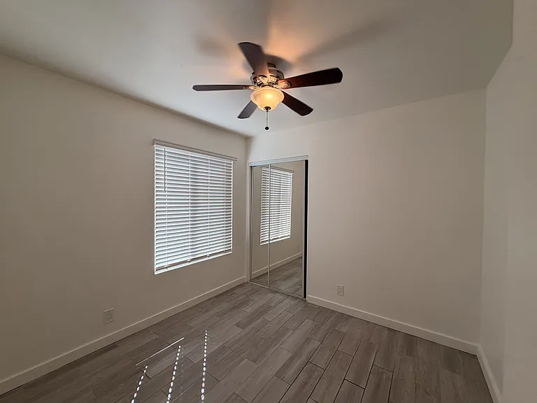 2843 C St #5 — Photo 12