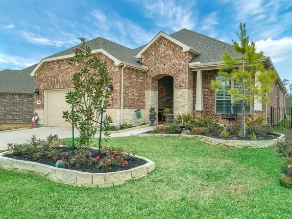 368 Connemara Dr, The Woodlands, TX 77382