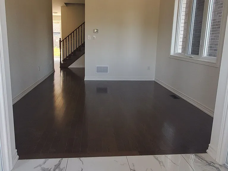 12 Lilestone Dr — Photo 2
