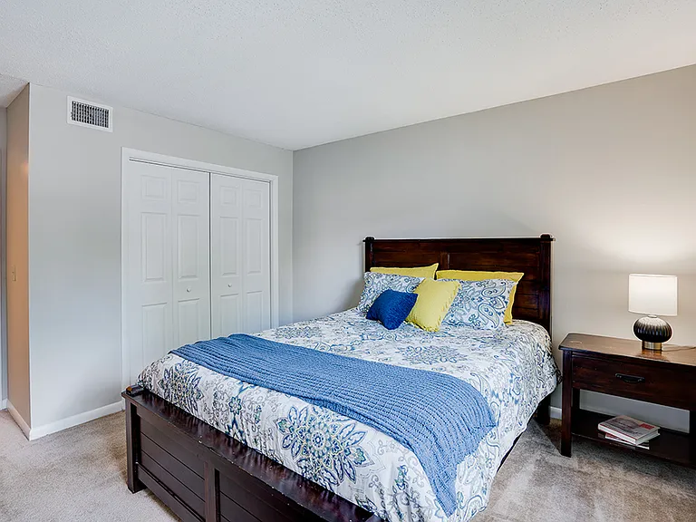 Villas at Oak Crest — Photo 13
