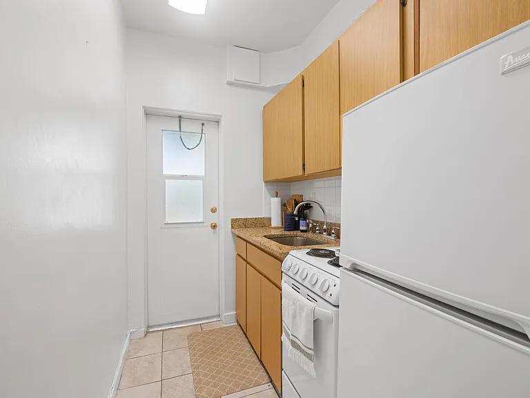 172 N County Rd #5 — Photo 5