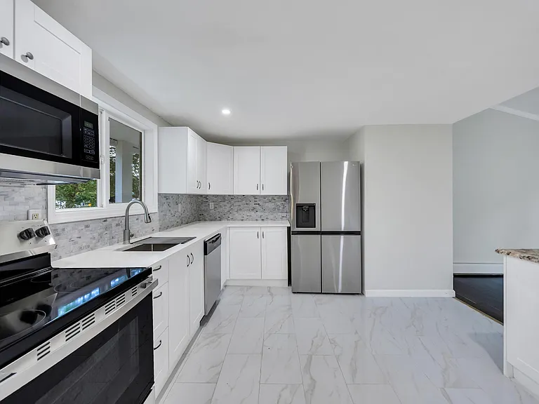 3 Willow Ct — Photo 3
