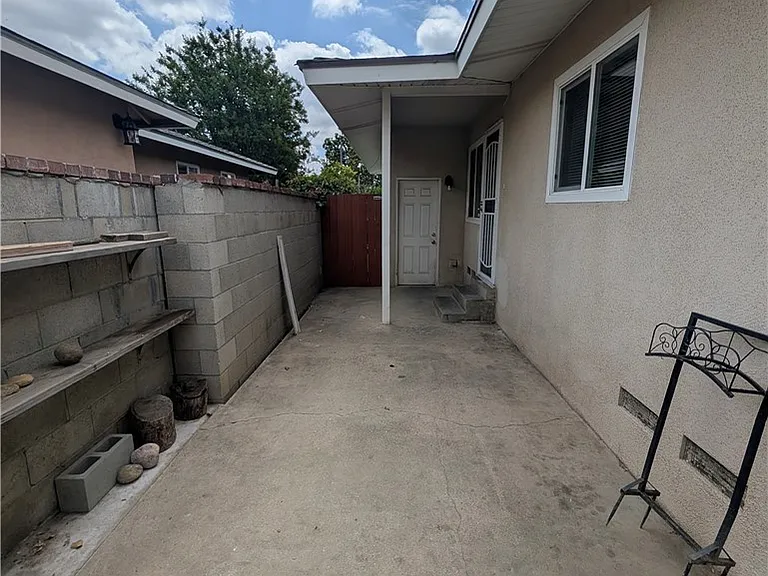 8641 Garfield St — Photo 17
