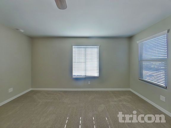 5th image of 5830 W Wood St