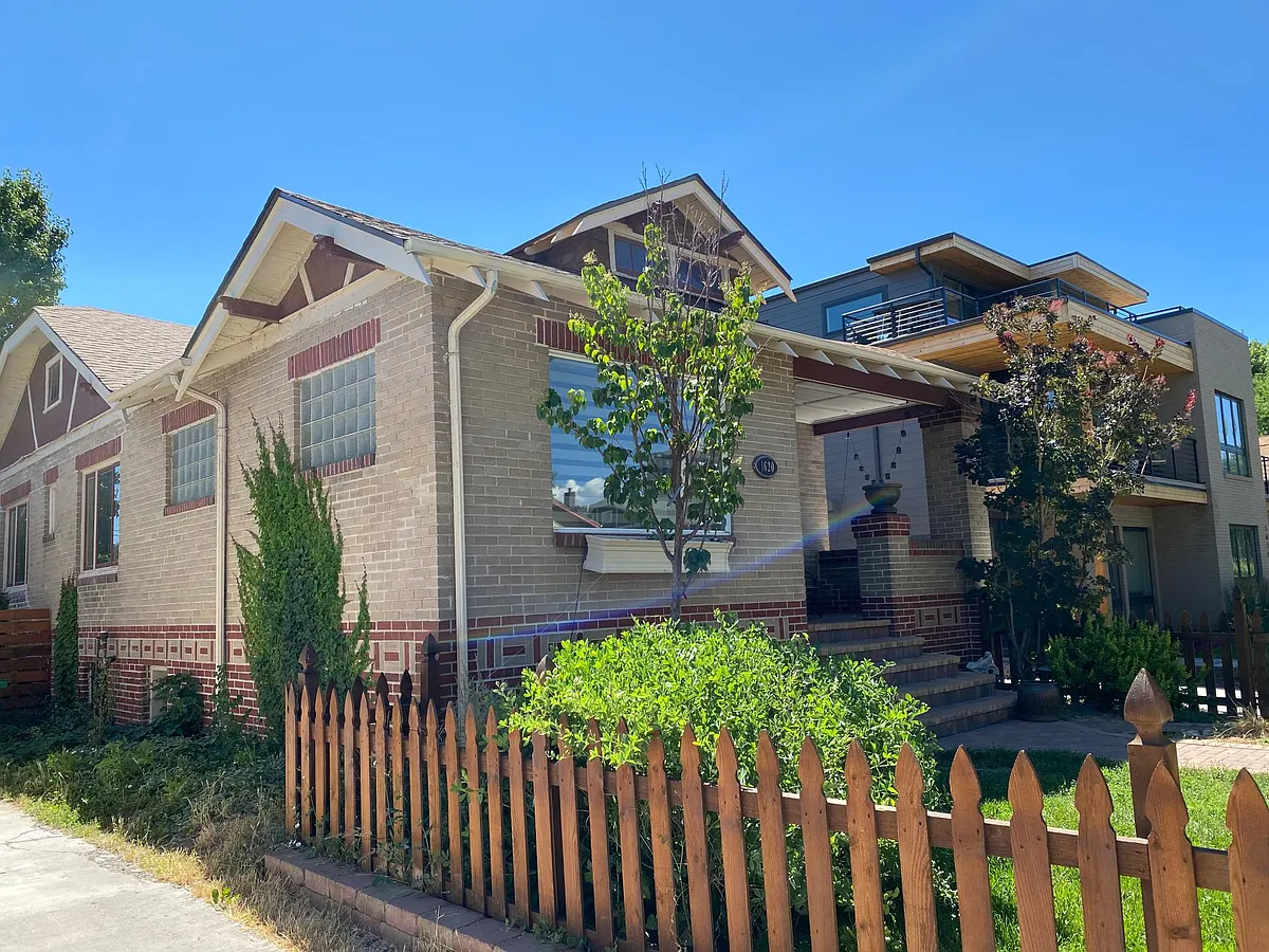 Front - 1620 Osceola St