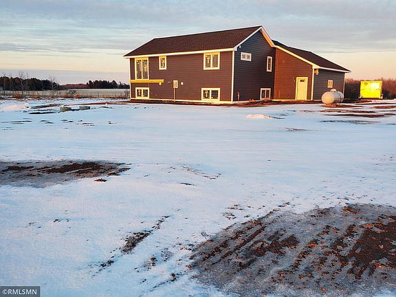 5th image of 754 190th St