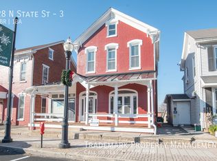 28 N State St APT 3, Ephrata, PA 17522