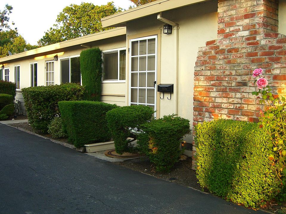 Triplex driveways