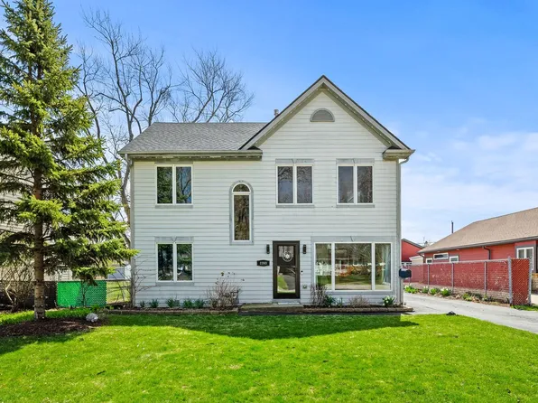 2203 Eastman St, Rolling Meadows, IL 60008