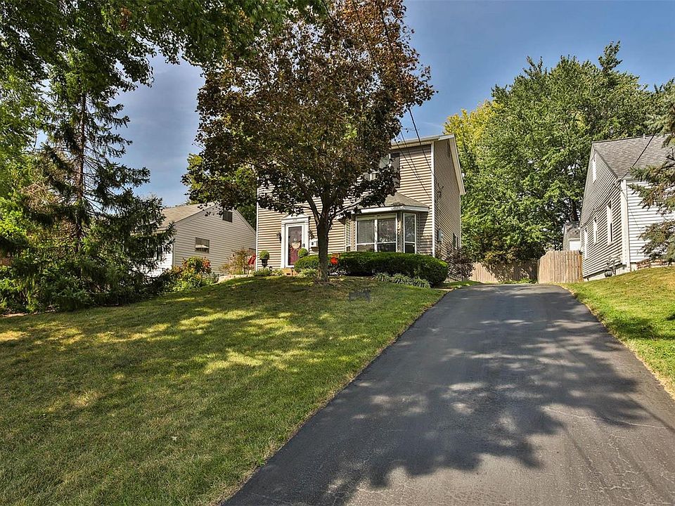 1st image of 1037 Chelsea Ave