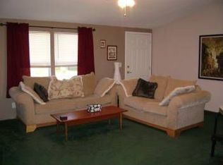 125 Rolling Hills Rd, Roseburg, OR 97471