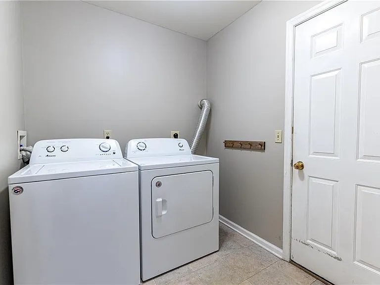 269 Park Ridge Dr — Photo 27