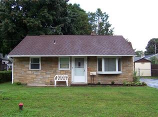 116 Lindbergh Rd, Syracuse, NY 13205