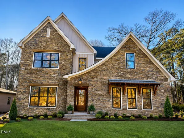 8721 Little Deer Ln, Raleigh, NC 27613