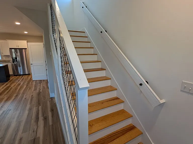 610 Salem Heights Ln — Photo 8