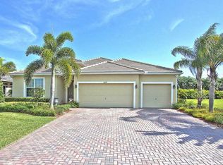 4255 Diamond Sq, Vero Beach, FL 32967