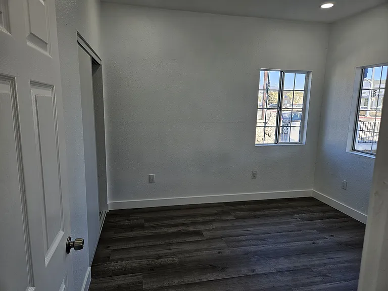 3953 Arden Dr #3953 — Photo 5