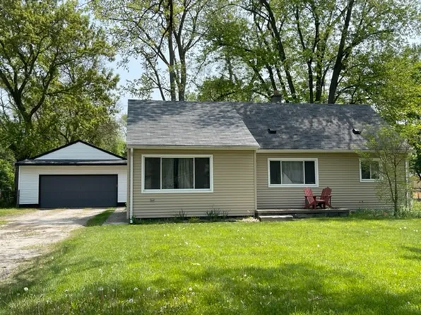 18964 Deering St, Livonia, MI 48152