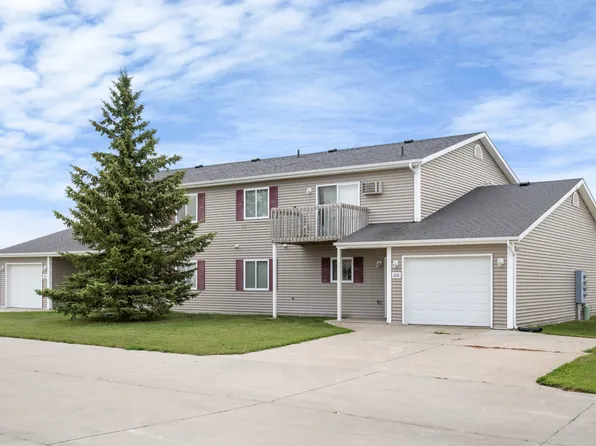 1508 Spruce Dr NE, East Grand Forks, MN 56721